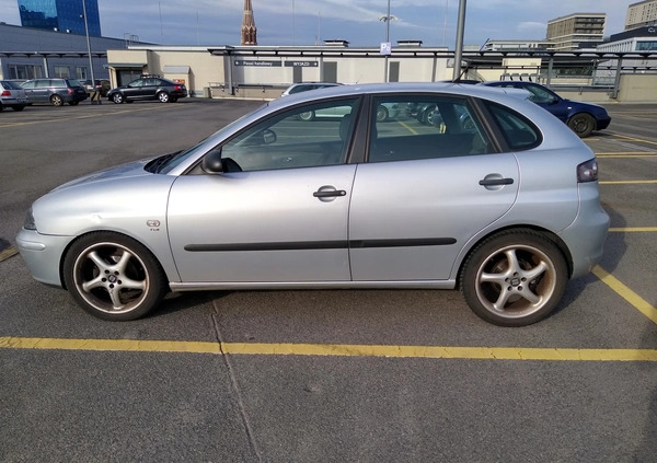 Seat Ibiza cena 8000 przebieg: 280000, rok produkcji 2006 z Łódź małe 79